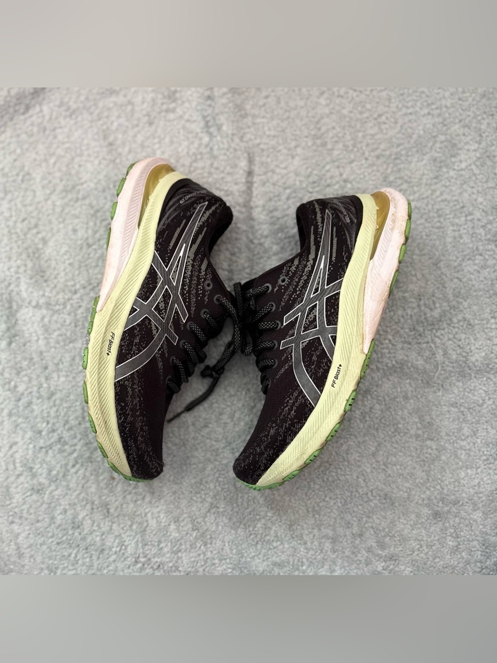 ASICS Wmns Gel Kayano 29 'Black Light Green' running shoes Size 8.5